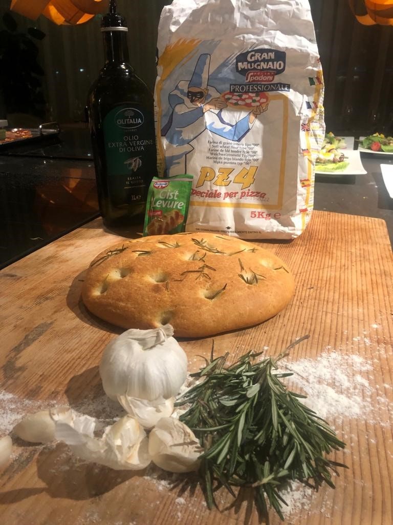 Inspiratiehuis - recept - Focaccia met knoflook en rozemarijn